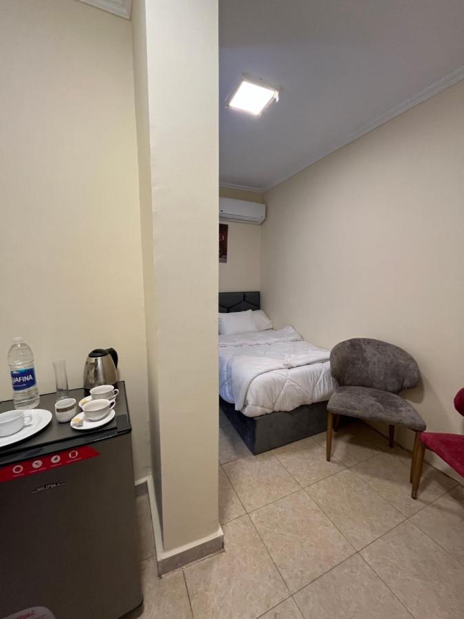 Pyramids Pride Inn Kafret el-Gabal Екстериор снимка