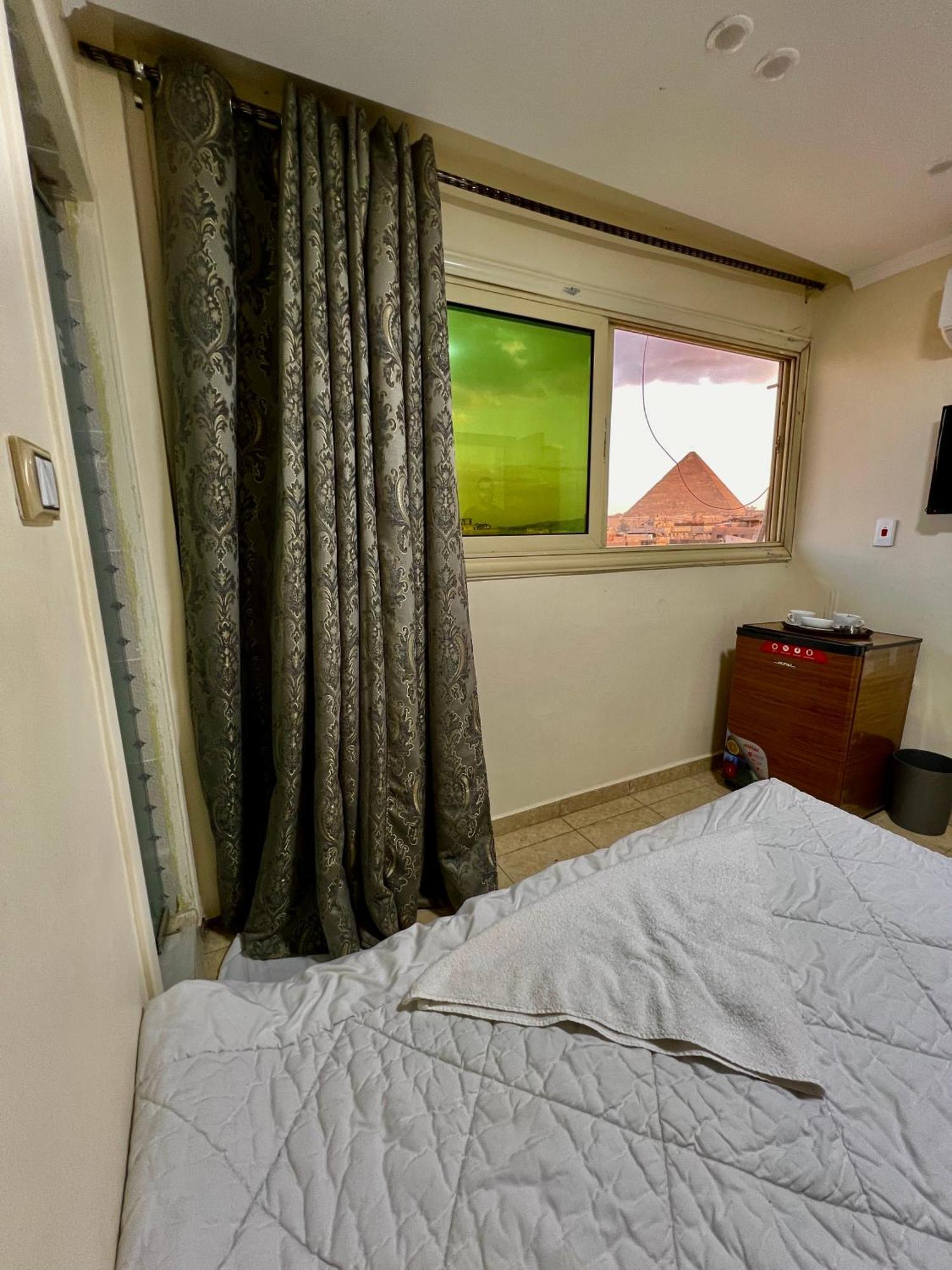 Pyramids Pride Inn Kafret el-Gabal Екстериор снимка