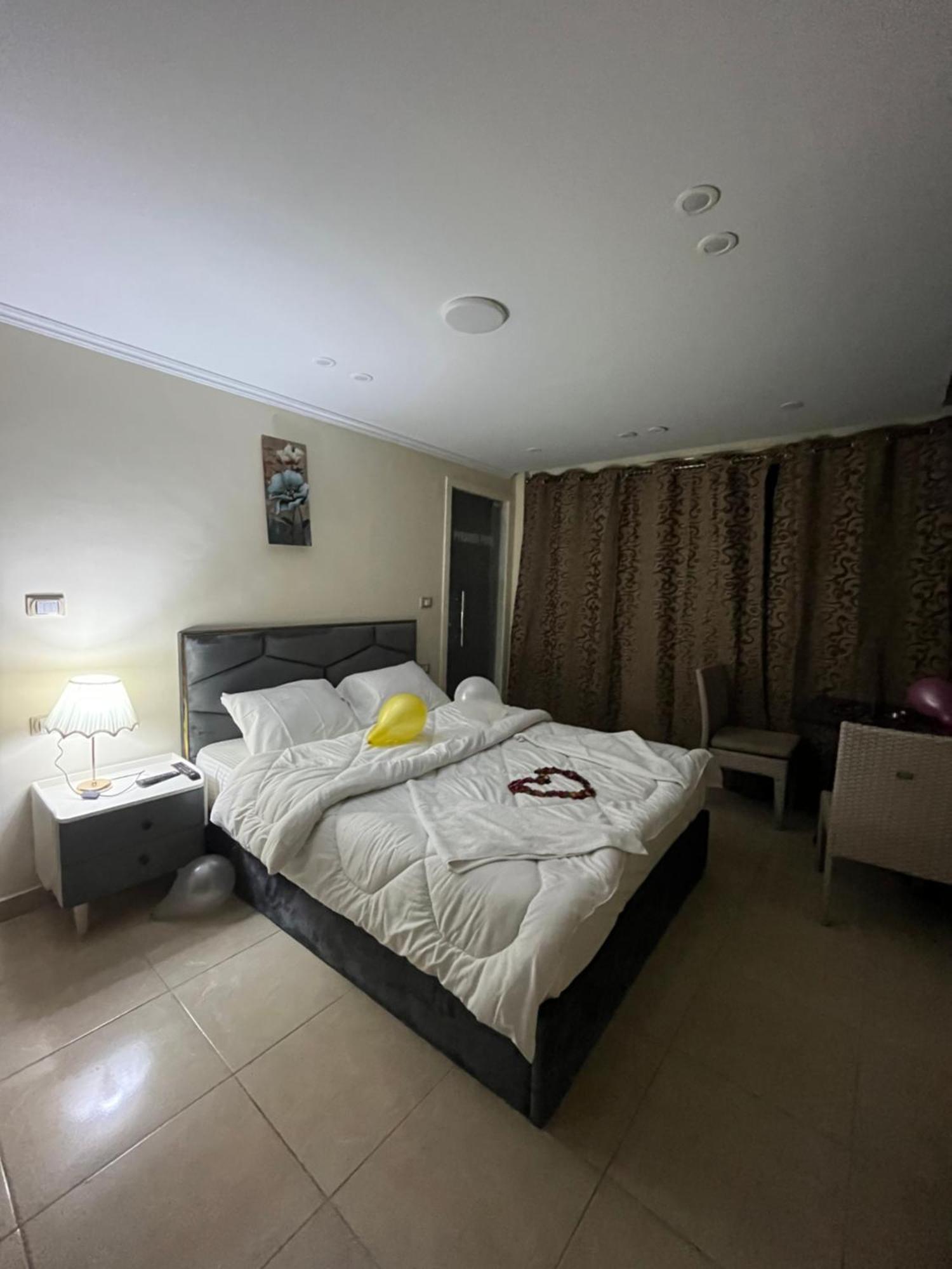 Pyramids Pride Inn Kafret el-Gabal Екстериор снимка