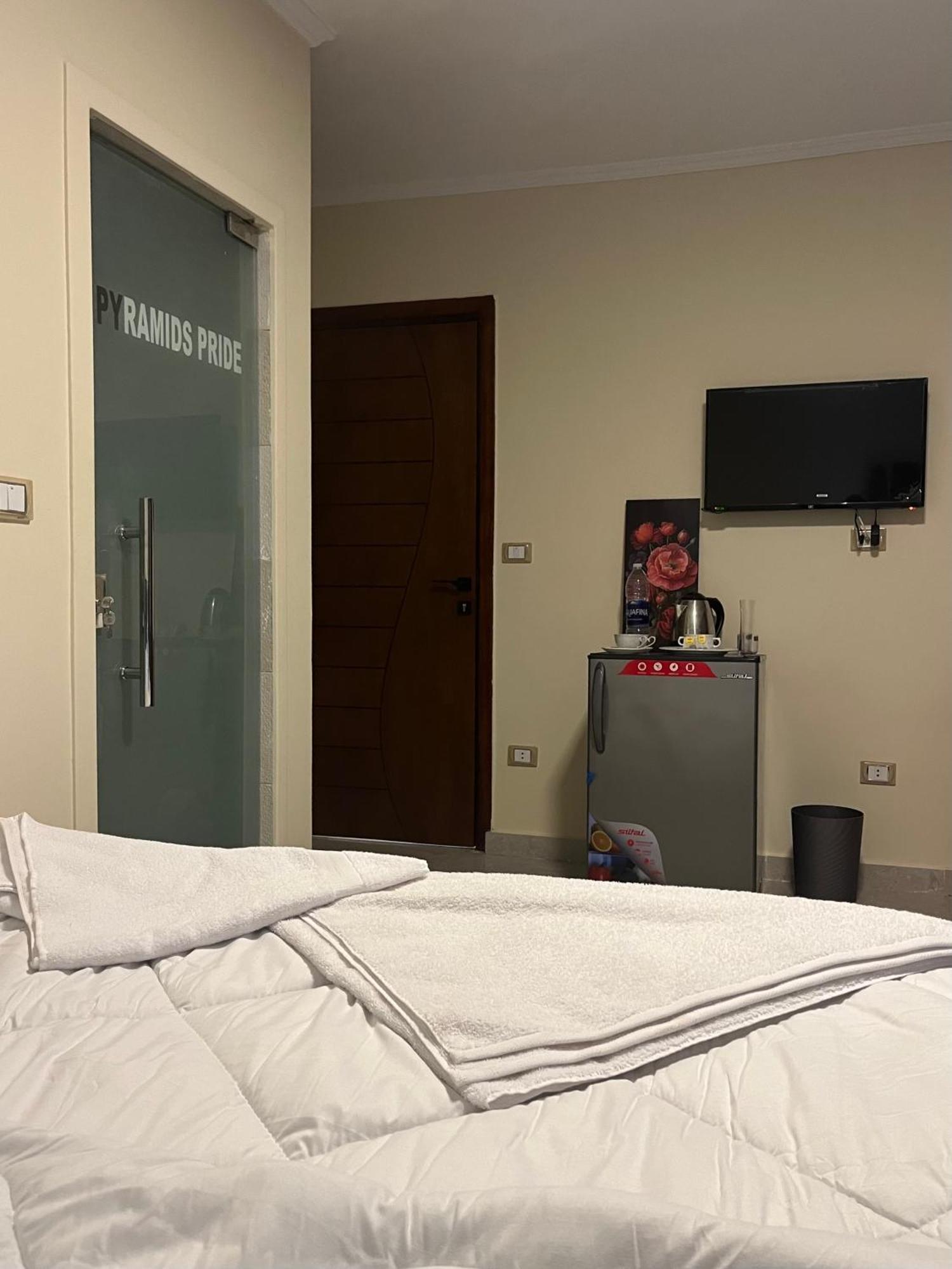 Pyramids Pride Inn Kafret el-Gabal Екстериор снимка